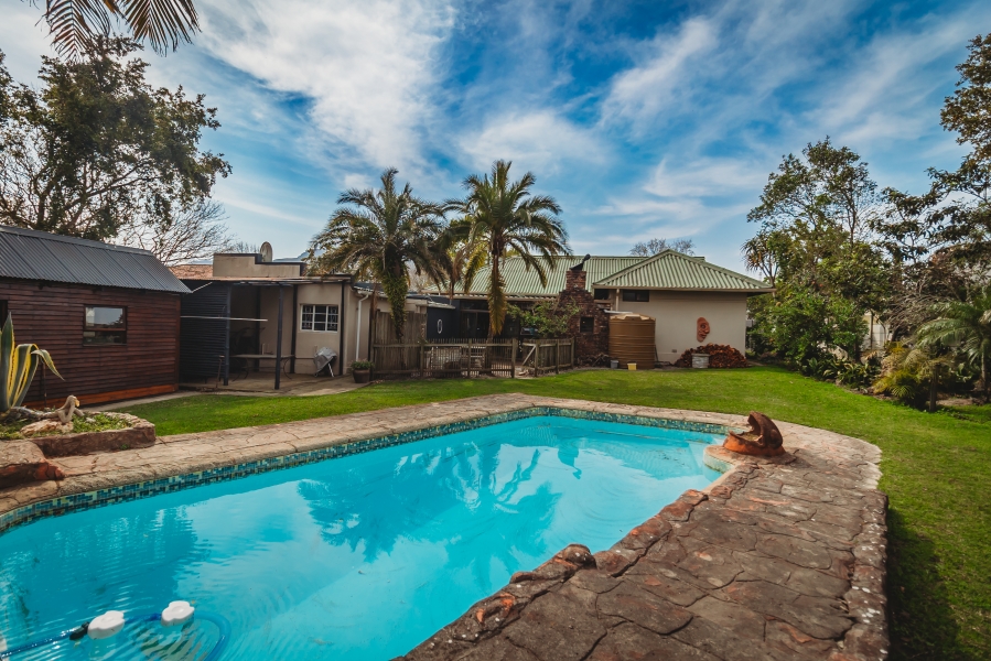 5 Bedroom Property for Sale in Dormehls Drift Western Cape